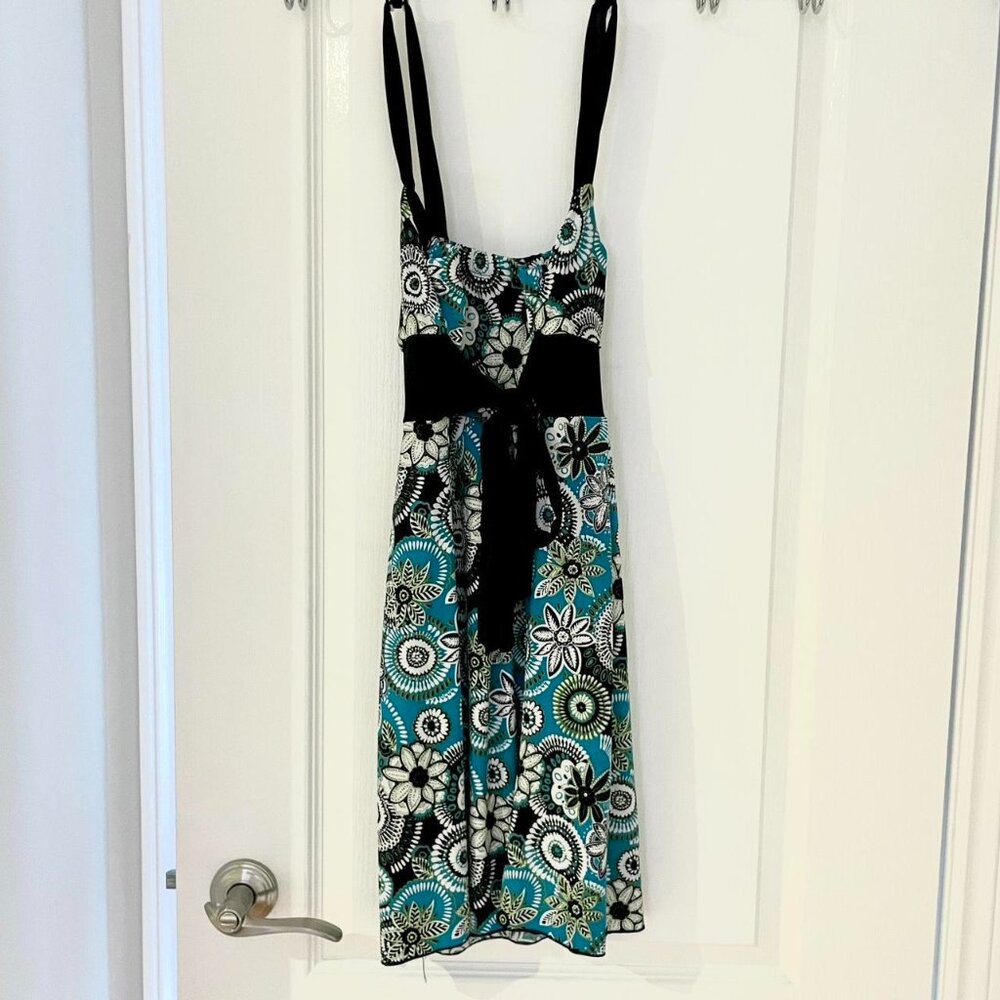 tie-back vintage dress